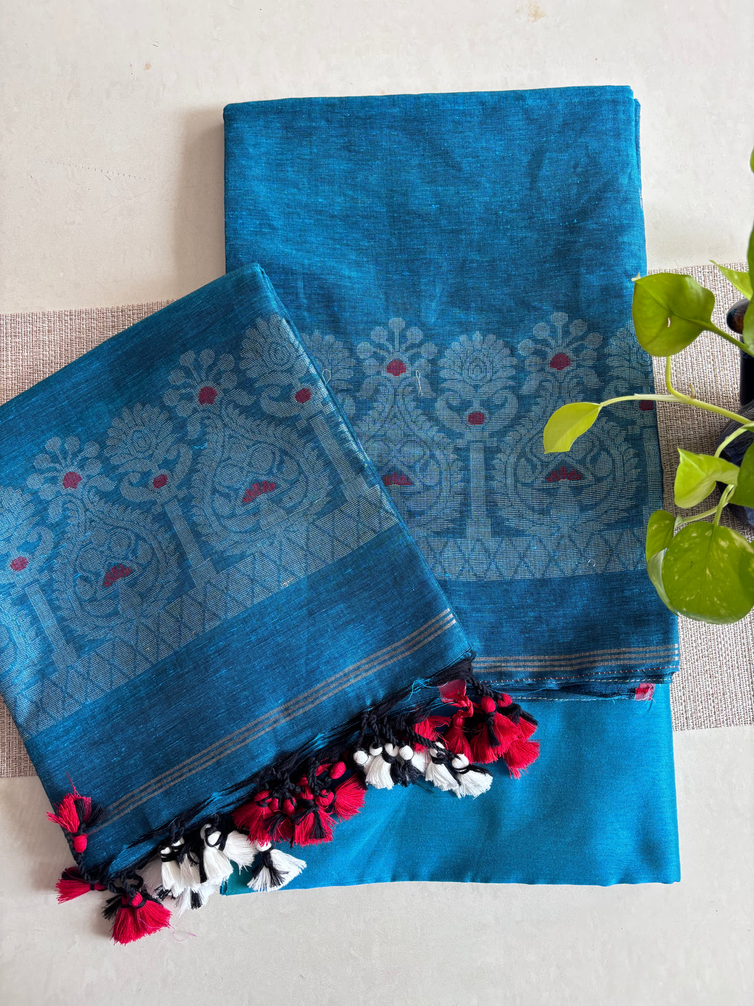 Jamdani Weave Linen Silk Unstitched Suit Set – Elegant in Blue