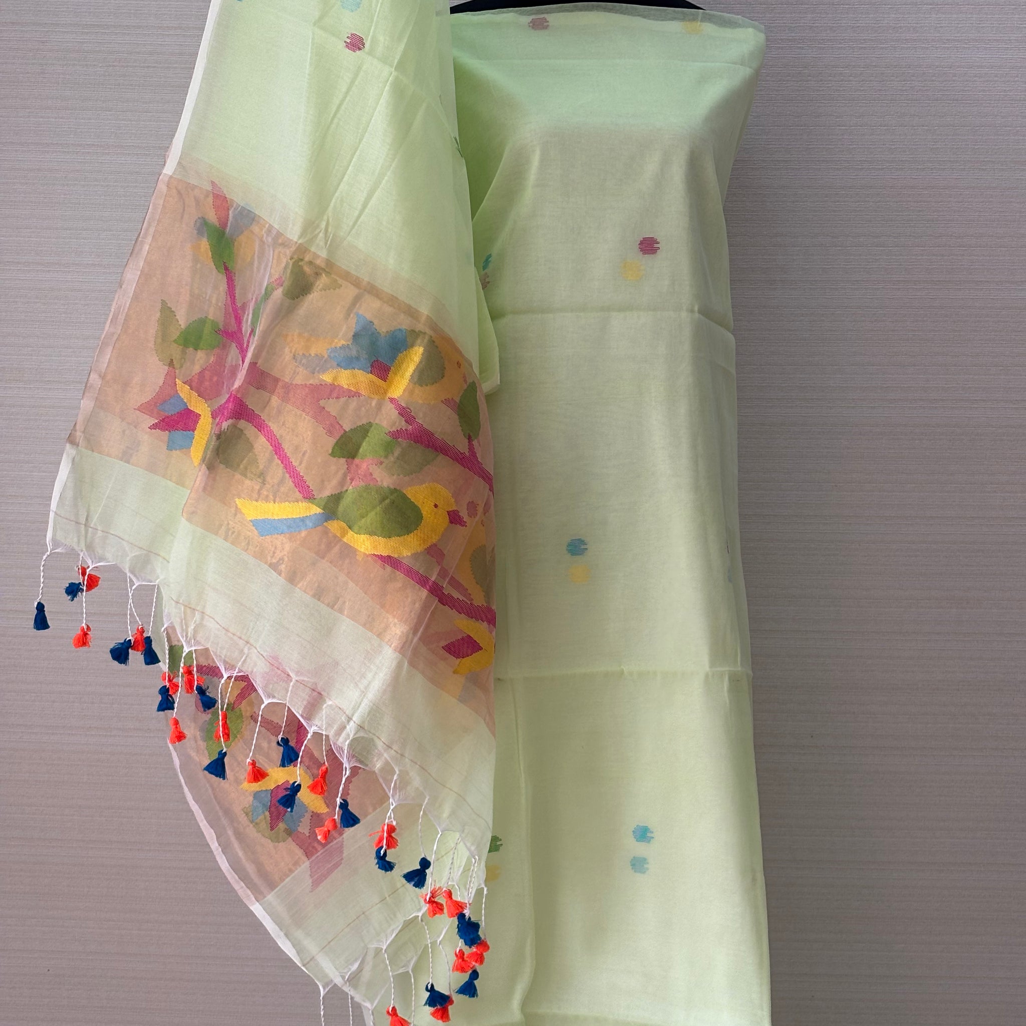 Muslin Silk Paithani Unstitched Set with Muslin Silk Dupatta – Light Pista Green
